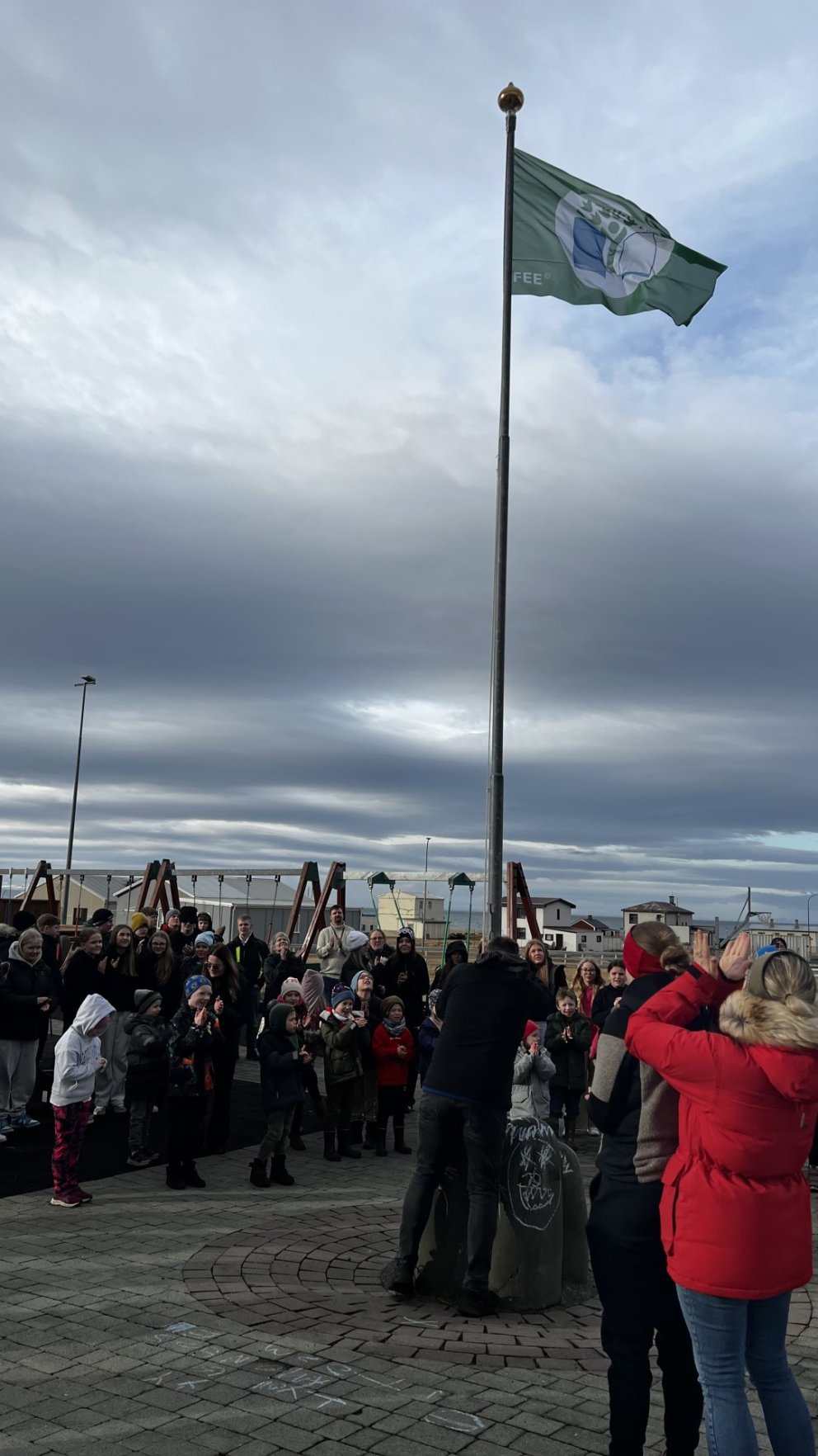 Grænfáninn dreginn að húni í annað sinn í Höfðaskóla