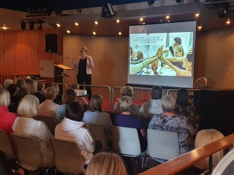 Öflug liðsheild, námskeið starfsmanna grunnskóla í Húnavatnssýslum.